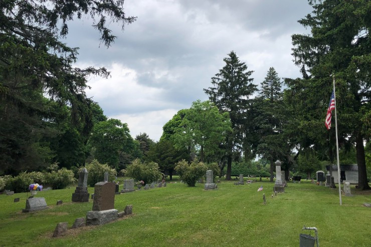 Village of Lakeview, Cato Township Cemetery